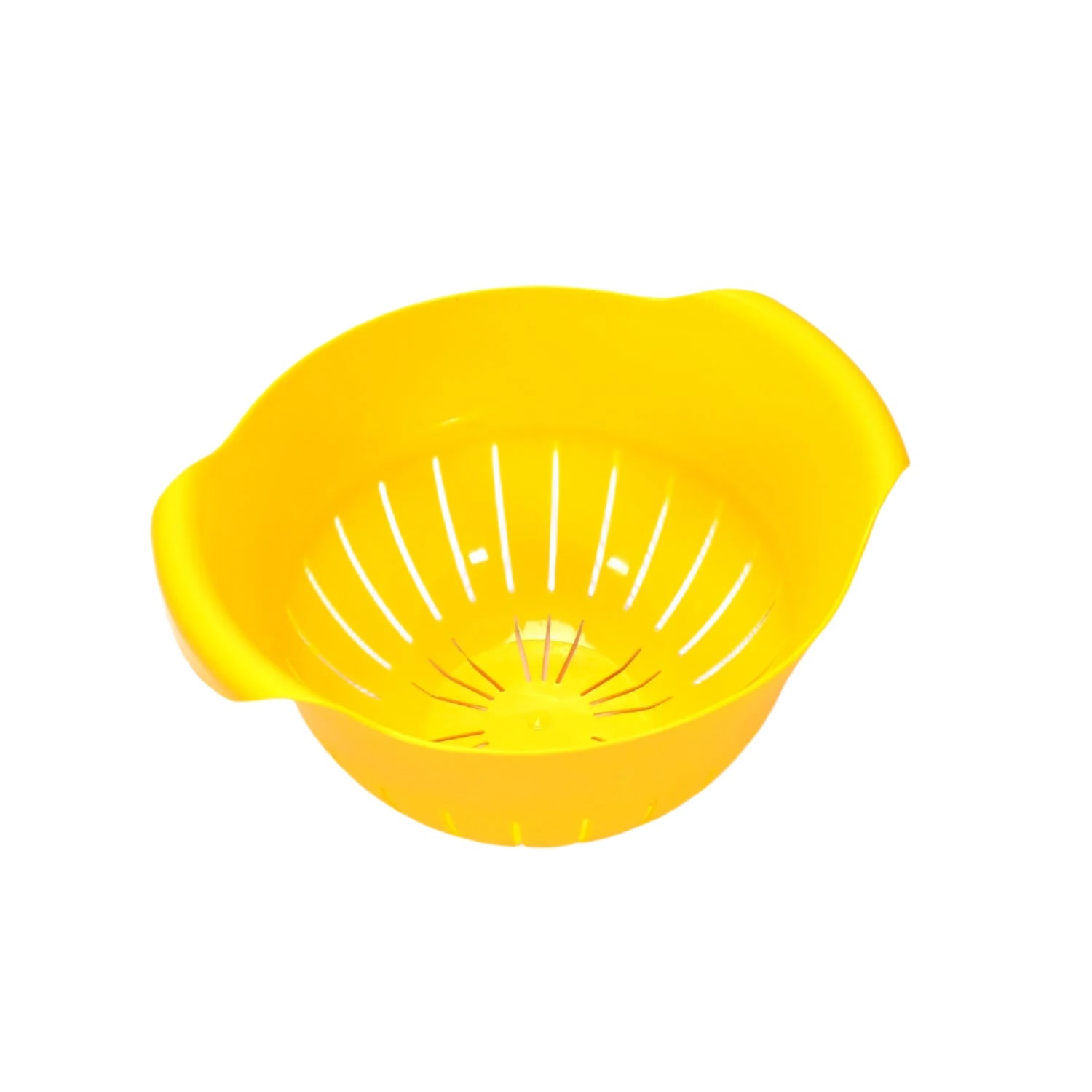 Plastic strainer bowl for easy fruit washing. Plastic strainer bowl for easy fruit washing.